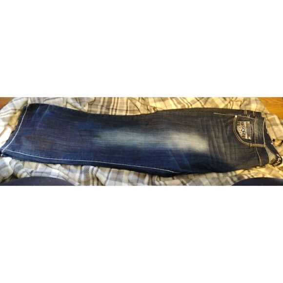 Live Hard Play Hard NWT Jeans Women Size 26 Rhinestone Embellished Pockets - Picture 3 of 8